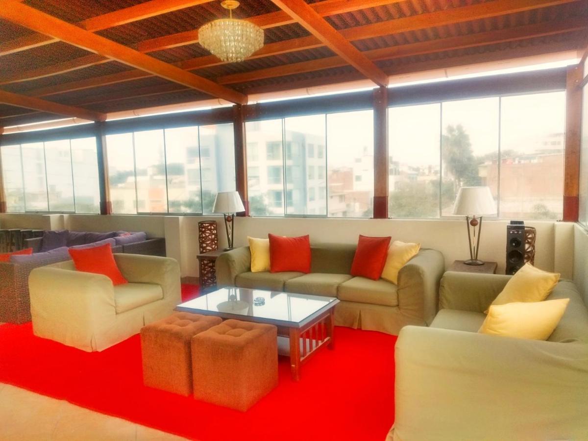 بيت شباب Lima Backpackers المظهر الخارجي الصورة