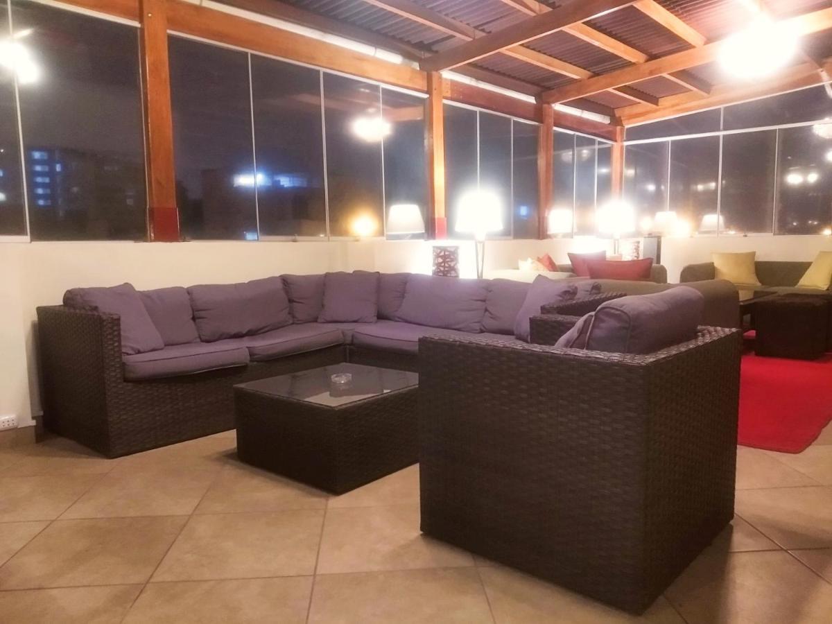 بيت شباب Lima Backpackers المظهر الخارجي الصورة