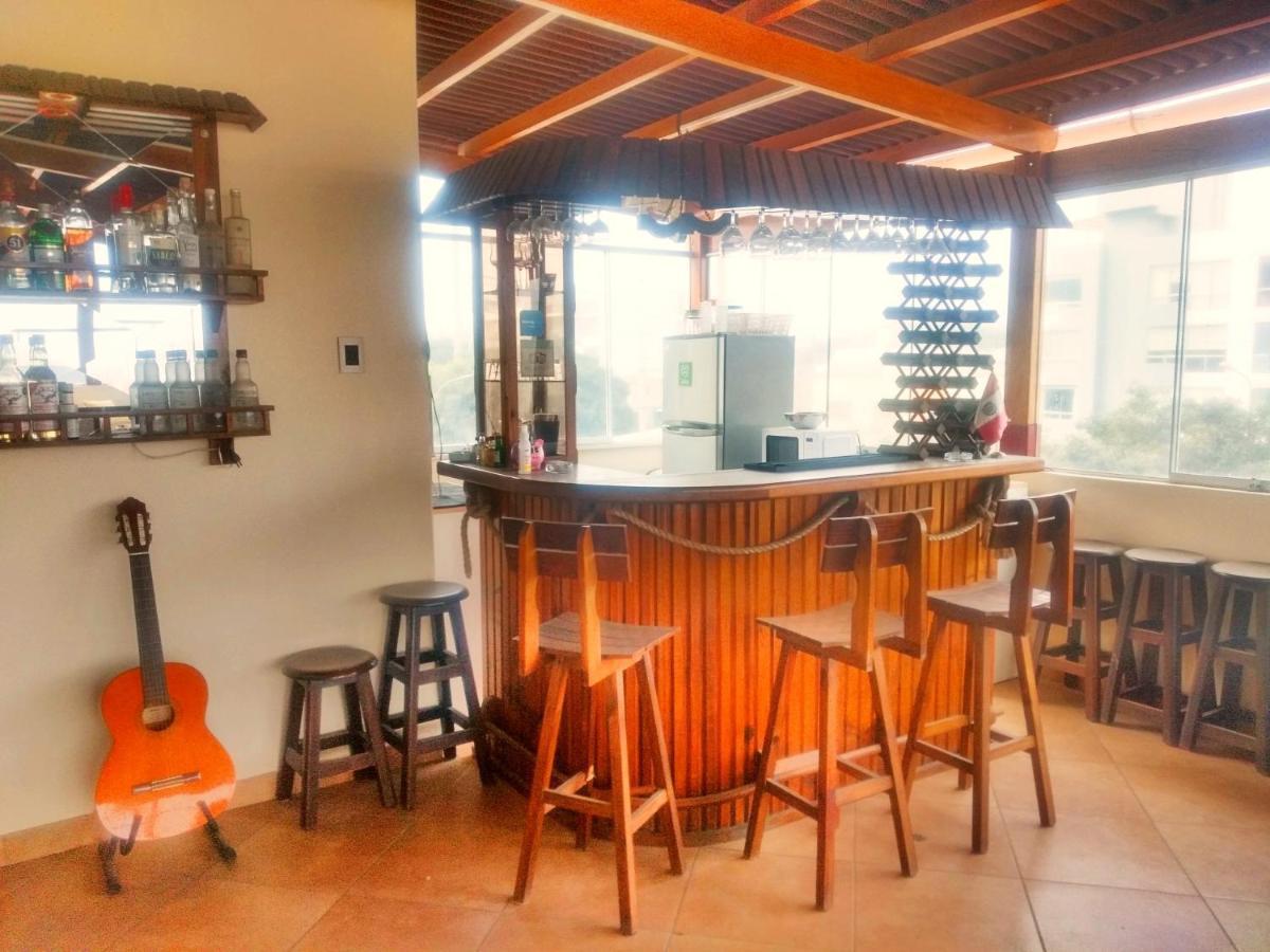 بيت شباب Lima Backpackers المظهر الخارجي الصورة