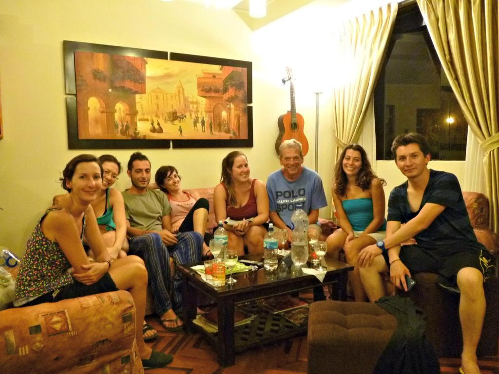 بيت شباب Lima Backpackers المظهر الخارجي الصورة