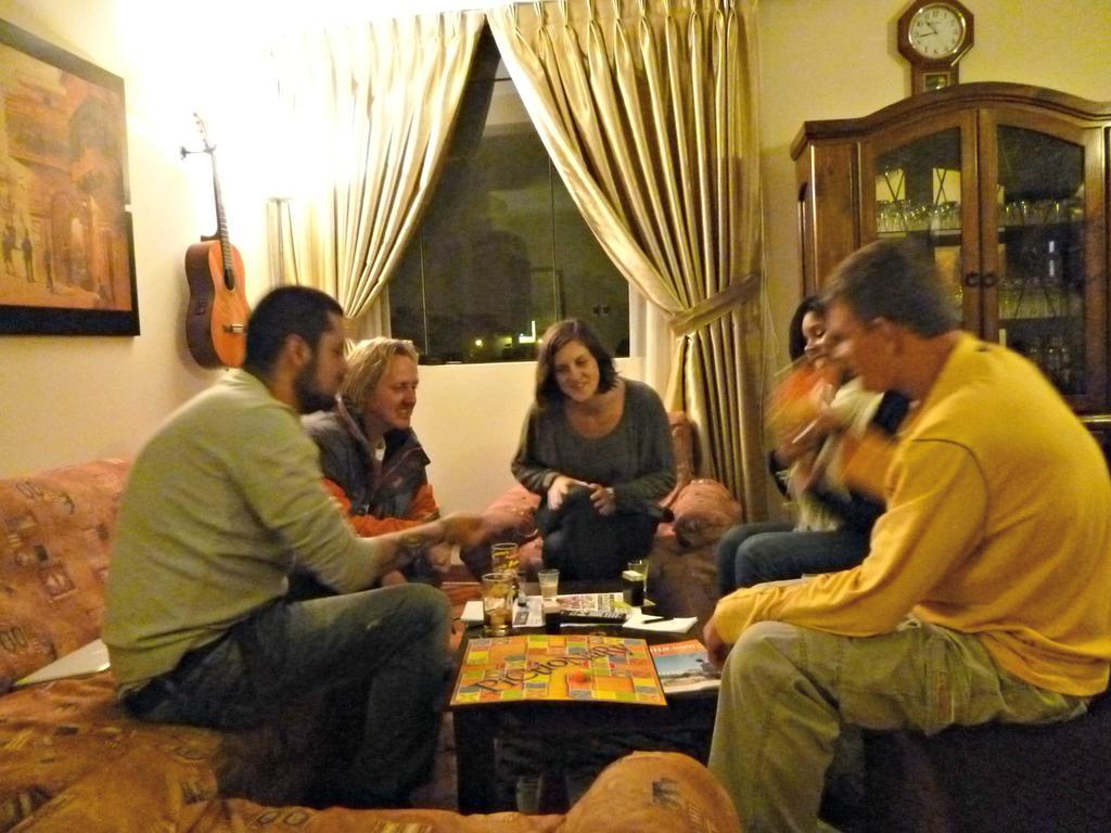 بيت شباب Lima Backpackers المظهر الخارجي الصورة